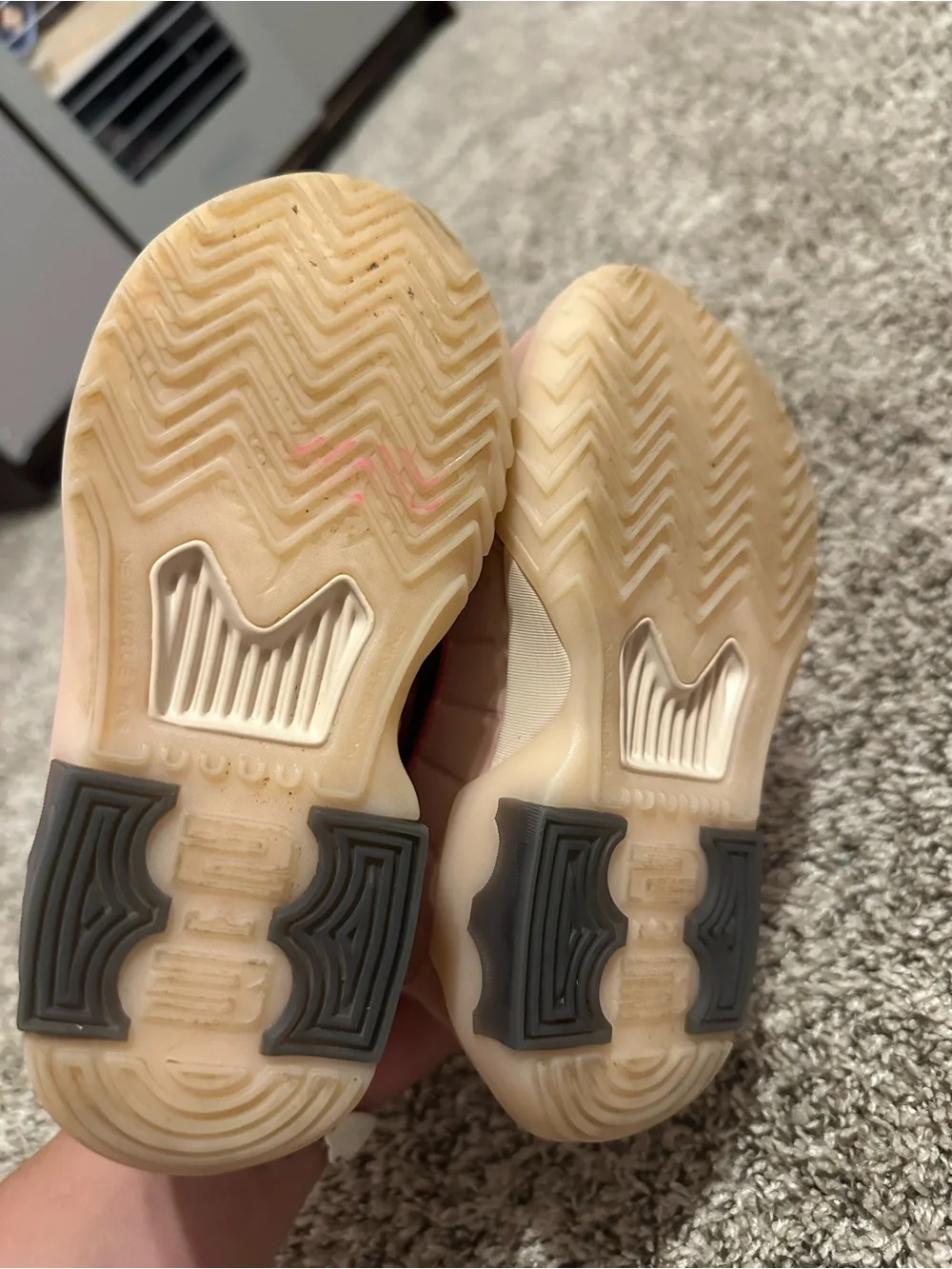Nike Kids Blush Pink and Black Low-Top Sneakers